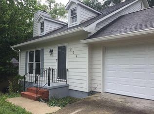 594 Shadow Moss Dr, Macon, GA 31204