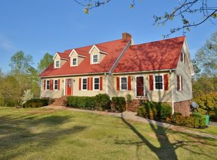 445 Bradshaw Dr, Royston, GA 30662