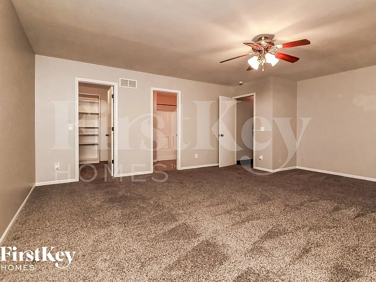 994 Sunset Farms Ct — Photo 9