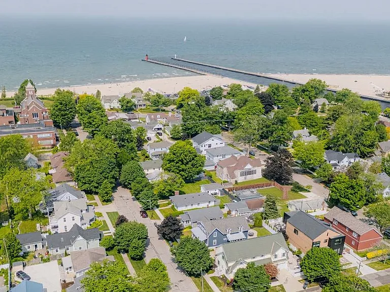 Neighborhood