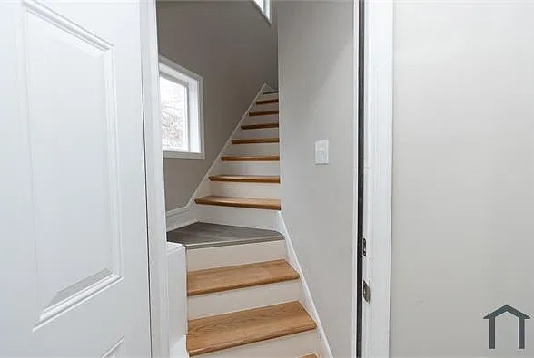 2 bed, 980 sqft, $1,500 — Photo 4
