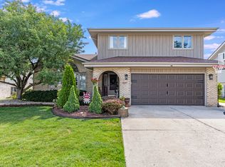 627 Driftwood Ave, Romeoville, IL 60446