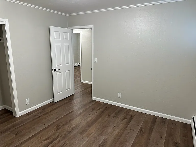 1320 Buena Vista Ave #B — Photo 7