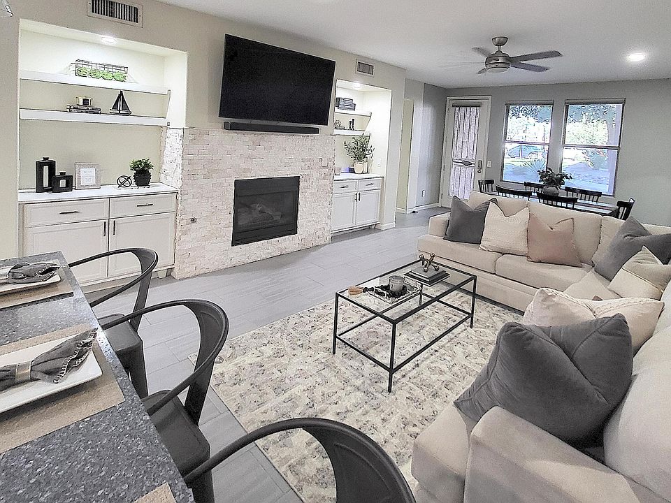 1st image of 15221 N CLUBGATE Drive #1128
