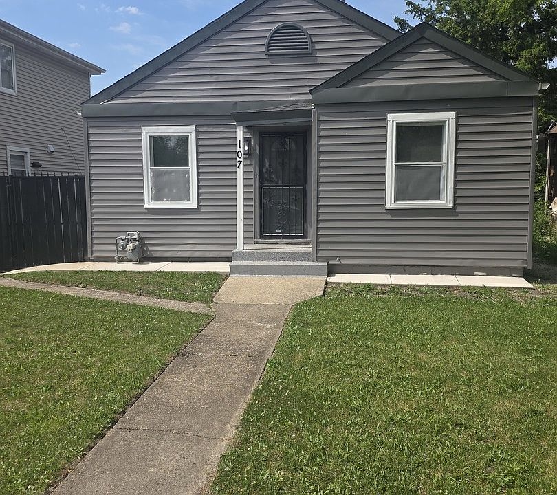 1st image of 107 E 149th St