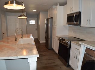 109 N Heights Dr, Crowley, TX 76036