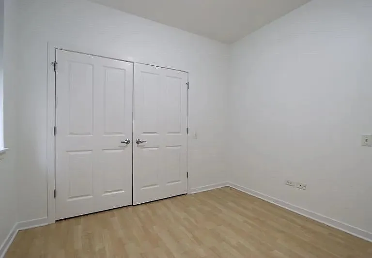 914 S Racine Ave #102 — Photo 10