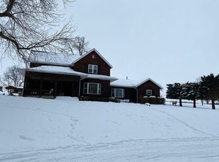 2907 W Richland Rd, Freeport, IL 61032