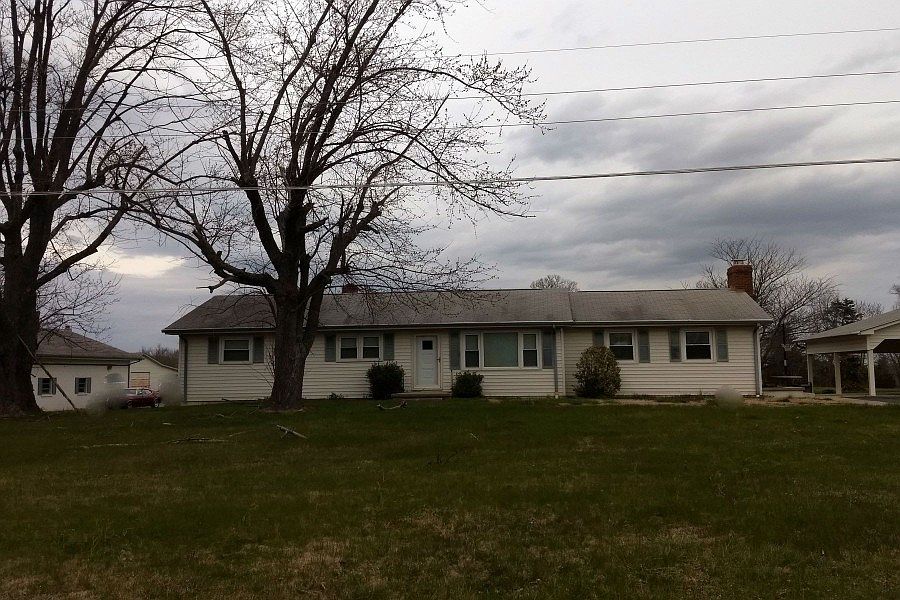 1st image of 2836 Red House Rd