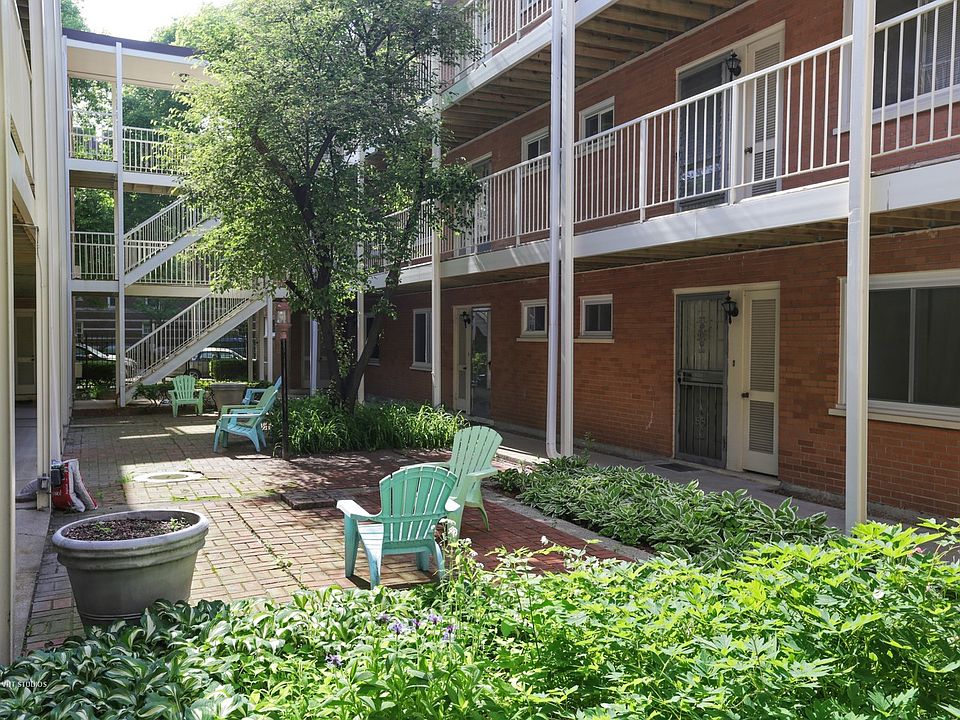 1st image of 1545 W Chase Ave APT 102