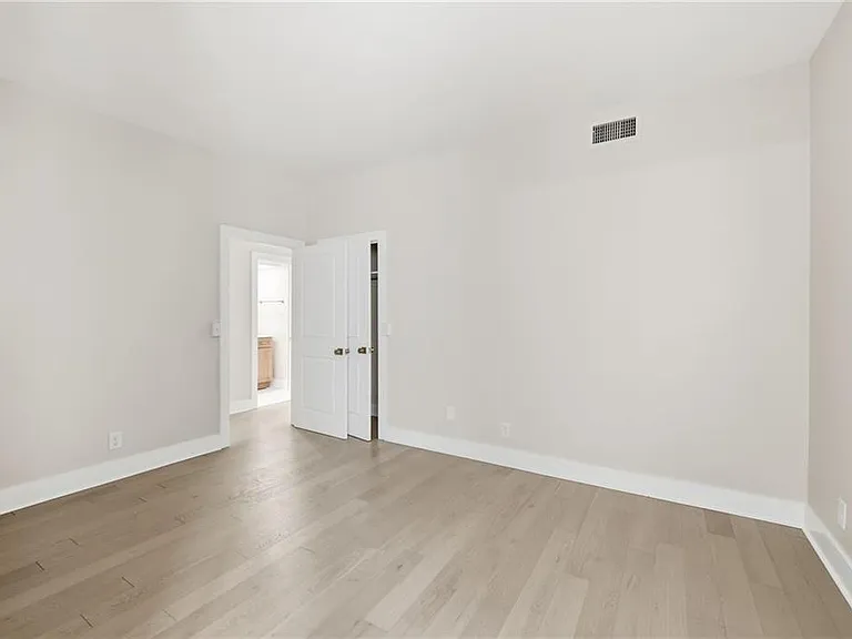 2632 Peachtree Rd NW #304B — Photo 21
