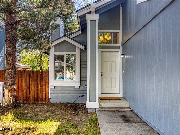2nd image of 2750 Pajaro Pl