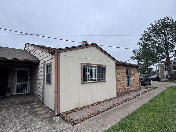 2nd image of 8436 Glen Meadow Ln