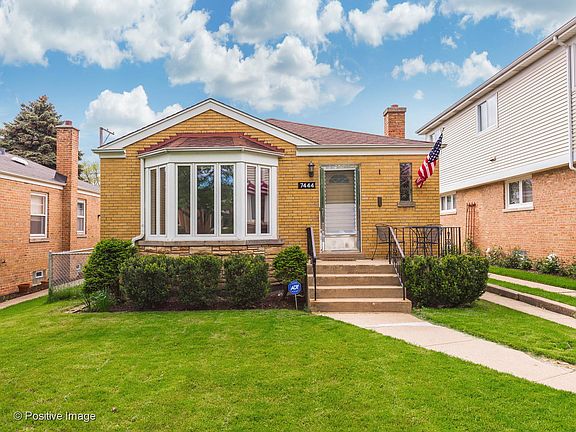 2nd image of 7444 N Osceola Ave