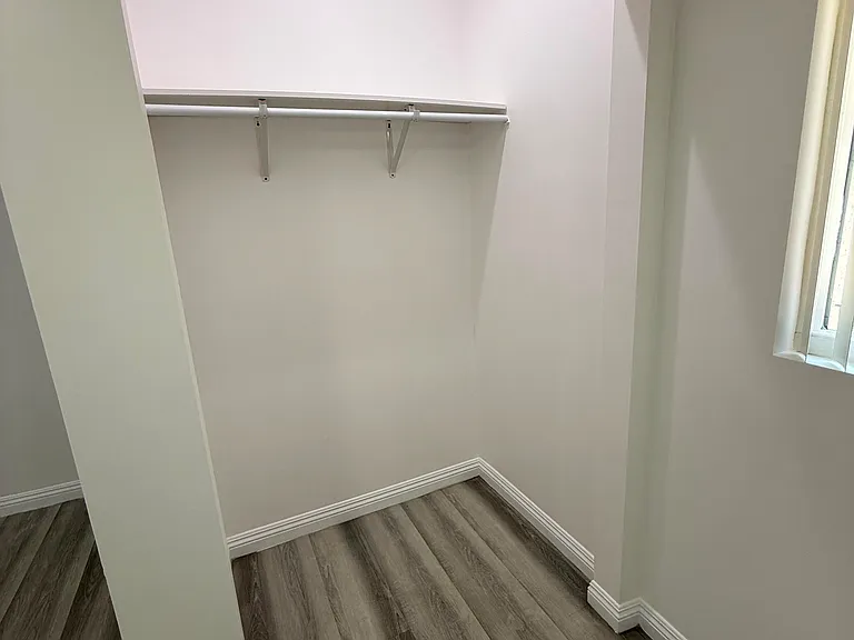 2107 Manitou Ave #2107 — Photo 6
