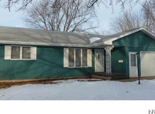 1000 Clover Dr, Akron, IA 51001