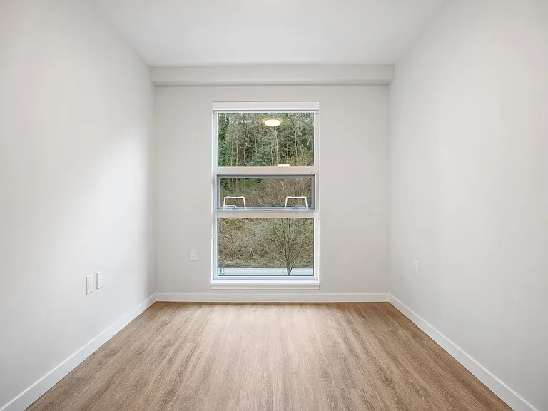 3435 Sawmill Cres — Photo 31