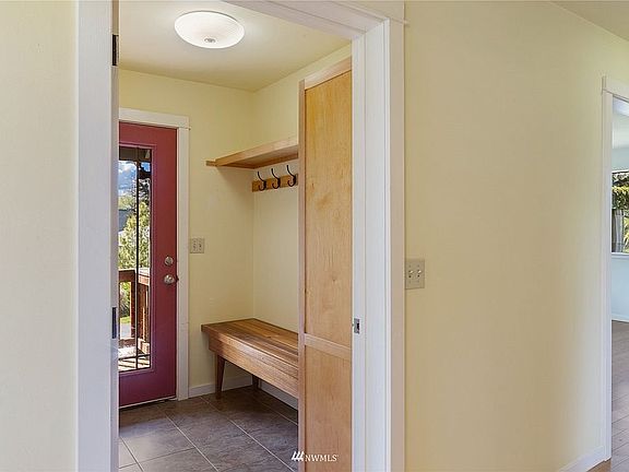 4th image of 1442 25th St