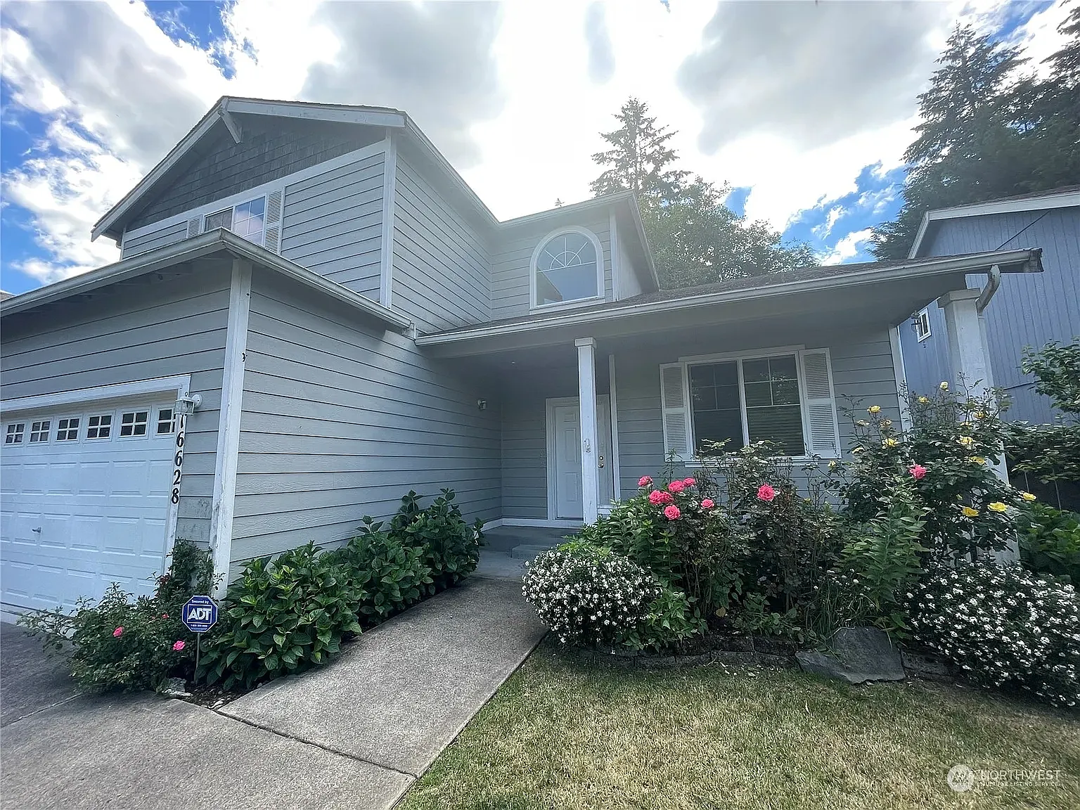16628 127th Avenue Ct E — Photo 1