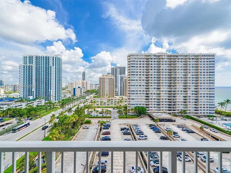 1980 S Ocean Dr #11K — Photo 26