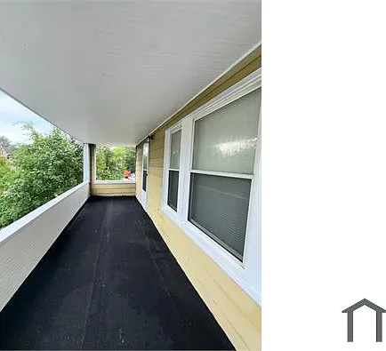 3 bed, $1,683 — Photo 2