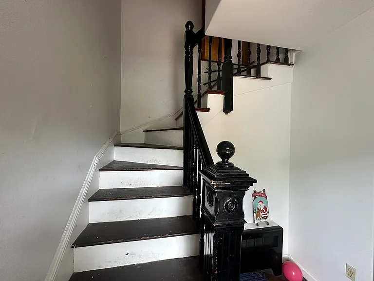 297 Bacon St #3 — Photo 25