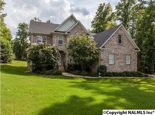 620 Kelly Spring Rd, Harvest, AL 35749