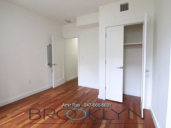 5th image of 1366 Putnam Ave #1