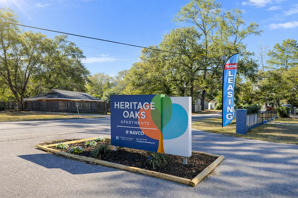 Building Photo - Heritage Oaks @ Navco