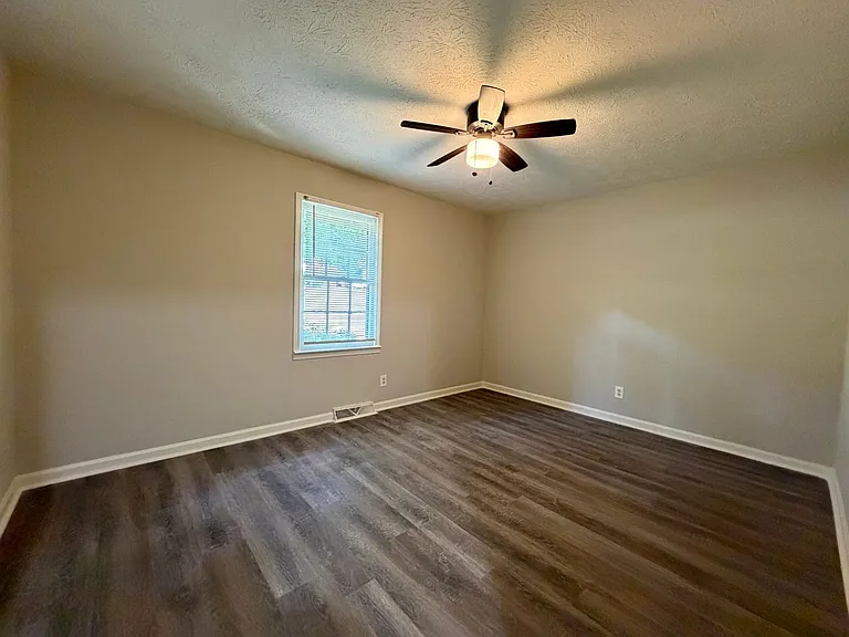 24 Woodberry Dr SE — Photo 18