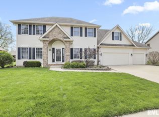 600 Wind Meadow Dr, Chatham, IL 62629