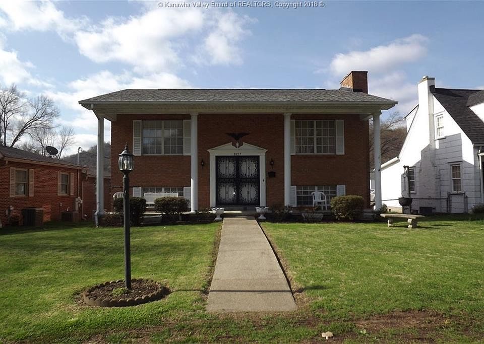 1st image of 3827 Kanawha Ave SE