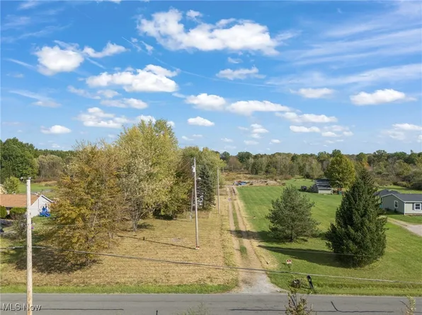 9250 Bryant Rd, Windham, OH 44288