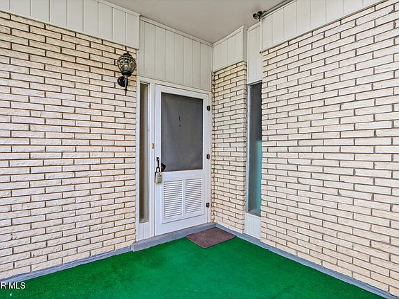3rd image of 4155 Krupp Dr APT L