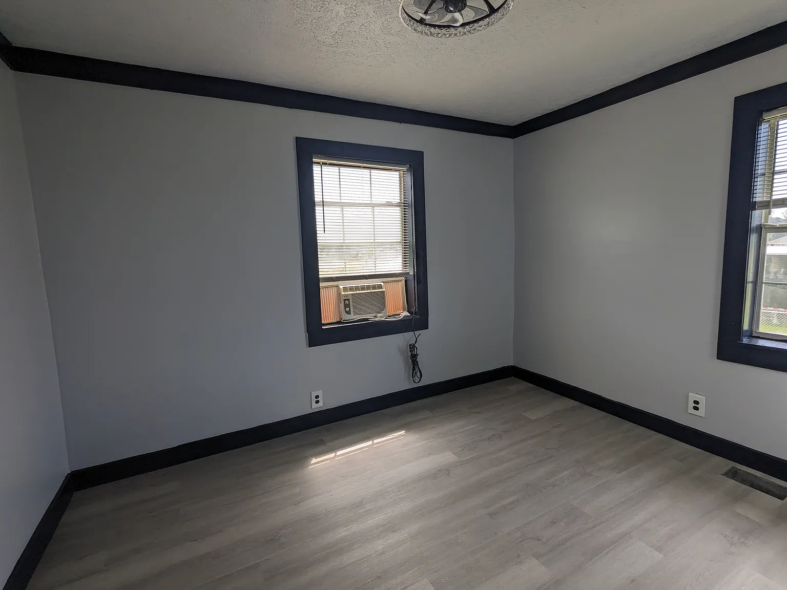 4106 W Martin Luther King Hwy — Photo 3