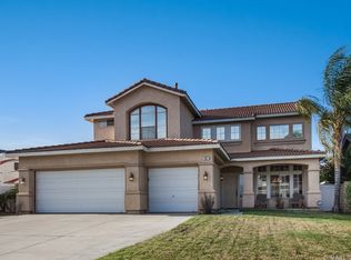 887 Big Spring Ct, Corona, CA 92878