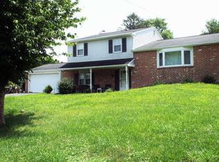 4599 Grandview Ave, Bensalem, PA 19020
