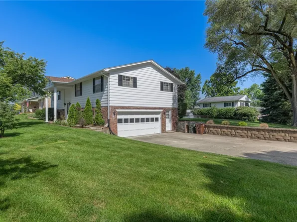 5743 Marblehead Dr, Dayton, OH 45431