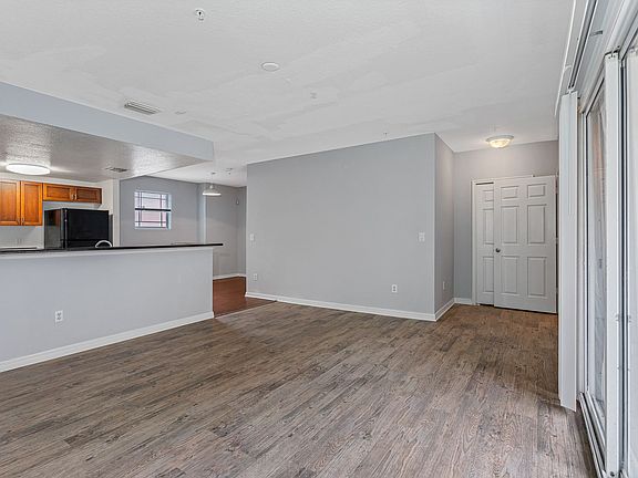 5th image of 5709 Las Ventanas Dr #5760