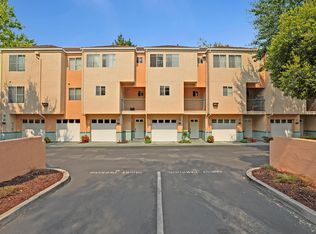 969 Asilomar Trl #4, Sunnyvale, CA 94086