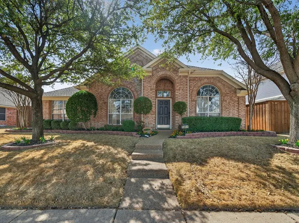 5861 Chatham Ln, The Colony, TX 75056
