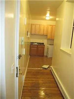 Rented by AJ Clarke | media 32