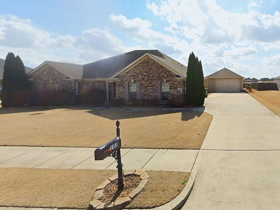 1st image of 103 Carleighfalls Dr
