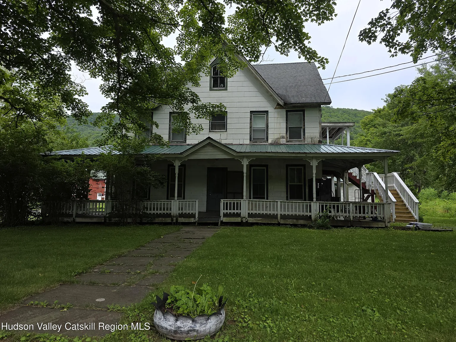 2 bed, 1.0 bath, 590 sqft, $1,100 — Photo 2