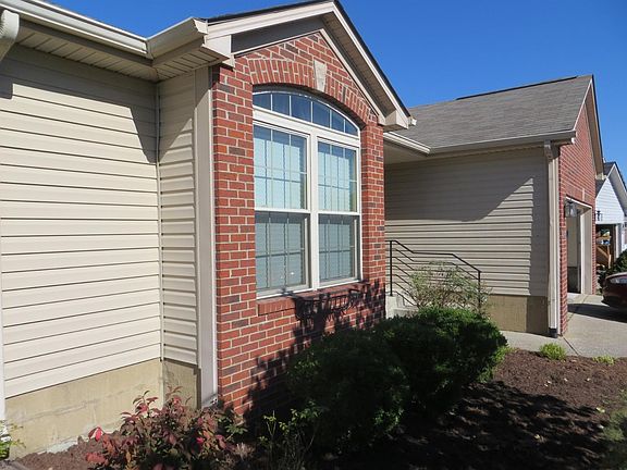 3rd image of 216 Palmer Dr