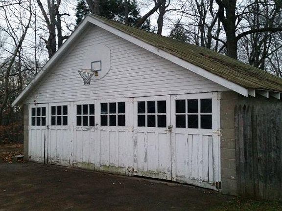 3rd image of 23 Griffin Ave