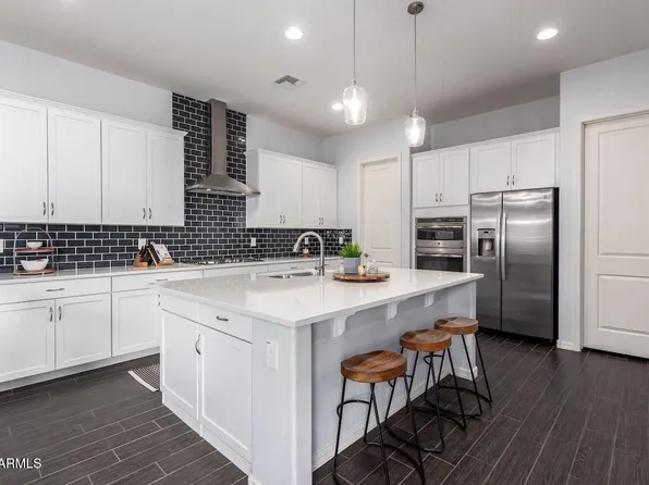 44036 N Hudson Trl, New River, AZ 85087