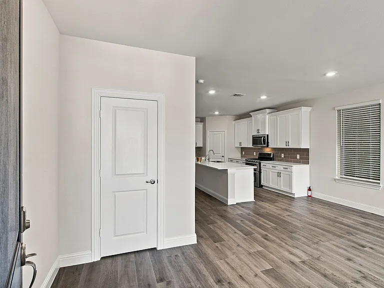 1012 Snapdragon Dr — Photo 34