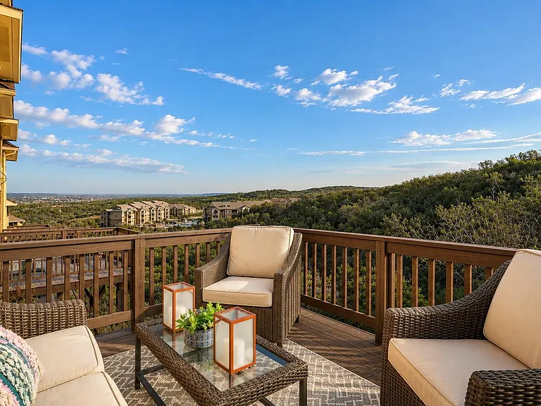 216 Sunrise Ridge Cv — Photo 25