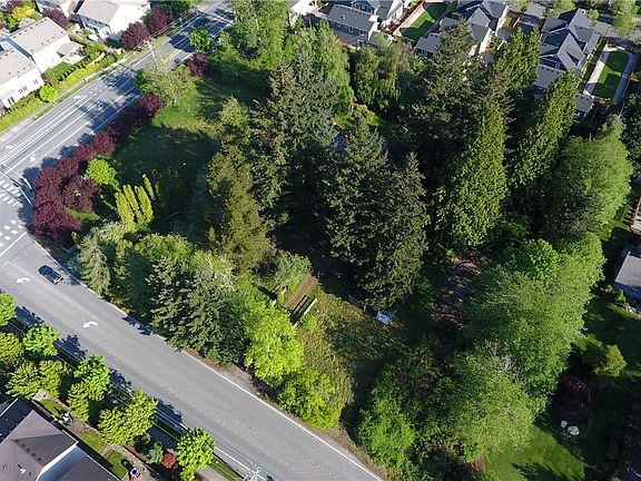 2nd image of 3917 212th St SE